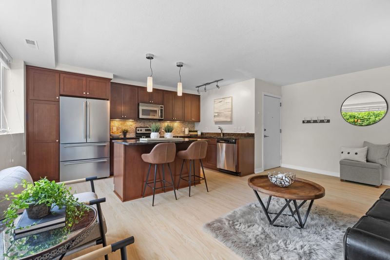 5412 France Ave S #102, Edina, MN 55410
