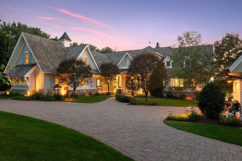 495 Oxford Rd, Orono, MN 55356