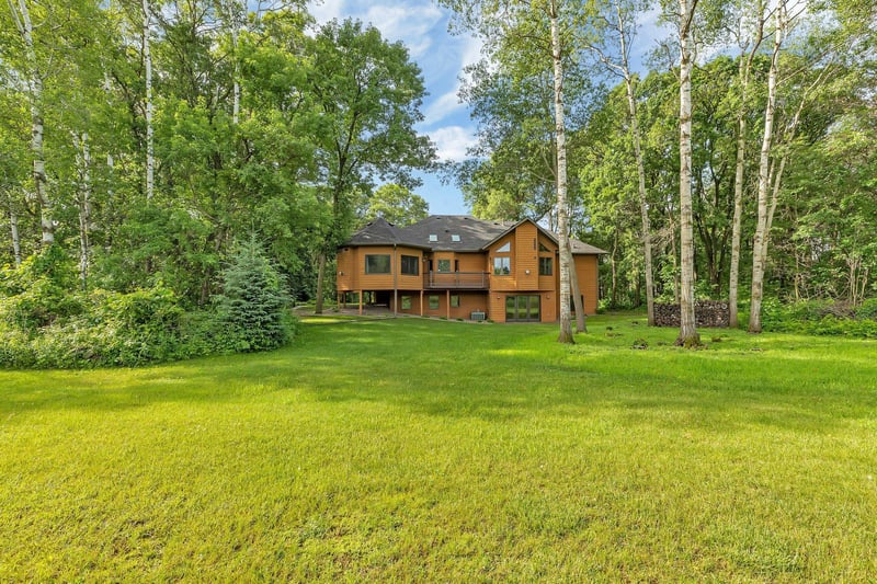 10793 Angelina Dr, Little Falls, MN 56345