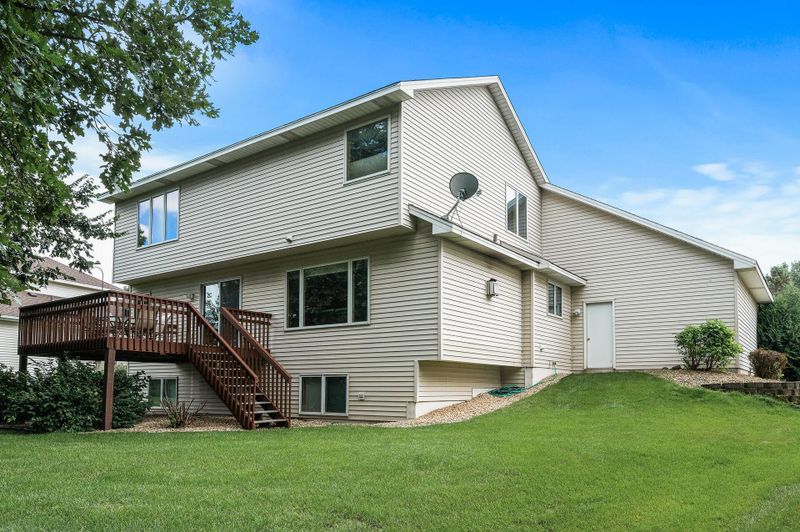 2600 87th Trl N, Minneapolis, MN 55443