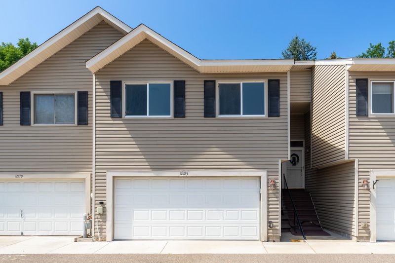 12783 82nd Pl N, Maple Grove, MN 55369
