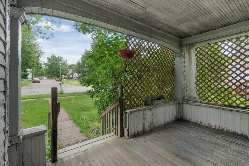 424 Putnam St, Eau Claire, WI 54703