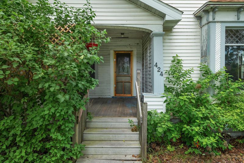 424 Putnam St, Eau Claire, WI 54703
