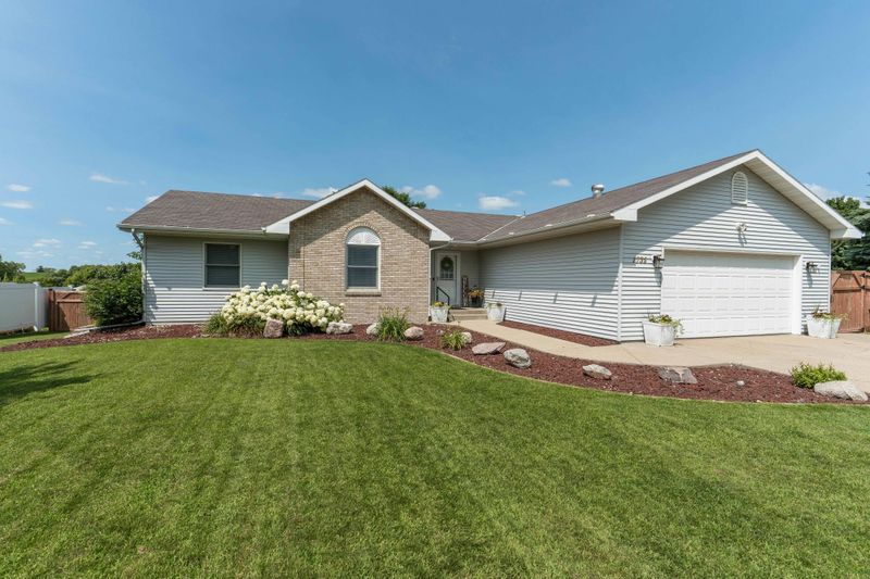 1732 S Court St, Fergus Falls, MN 56537