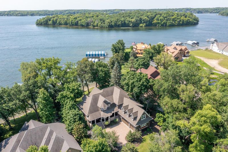 4160 Enchanted Ln, Mound, MN 55364