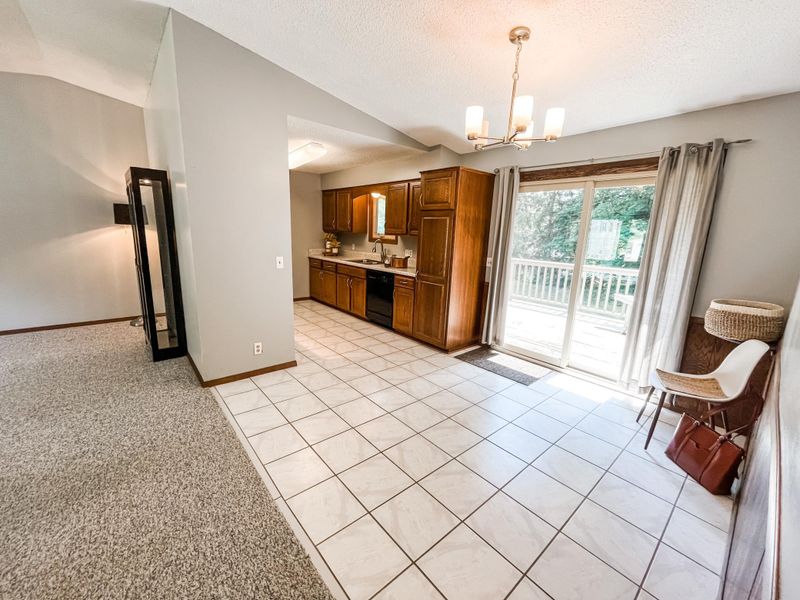 3136 Alexander Ln, Mound, MN 55364