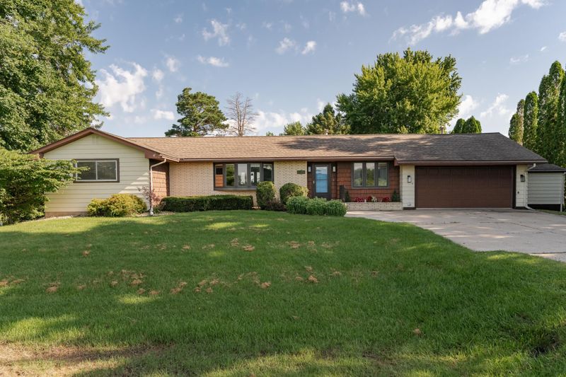1507 22nd Ave SE, Austin, MN 55912