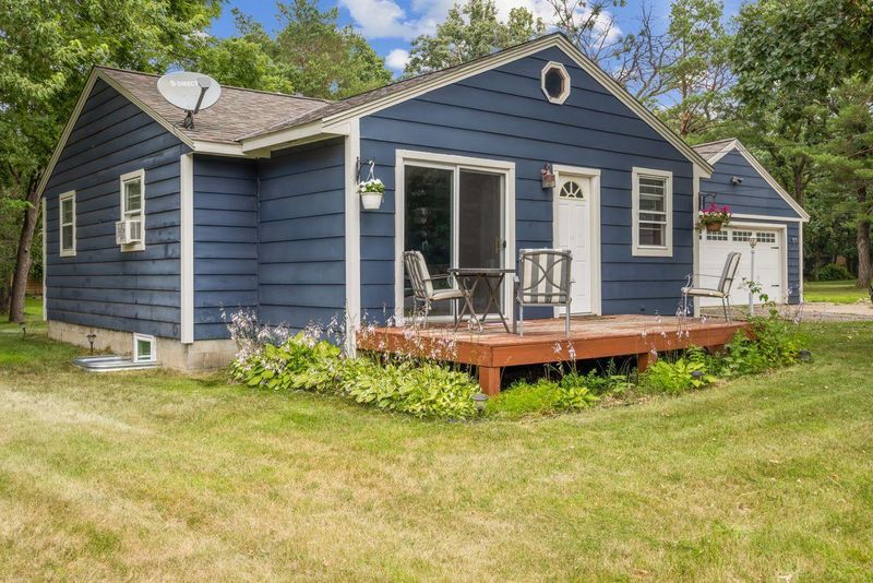 495 85th St NW, Rice, MN 56367