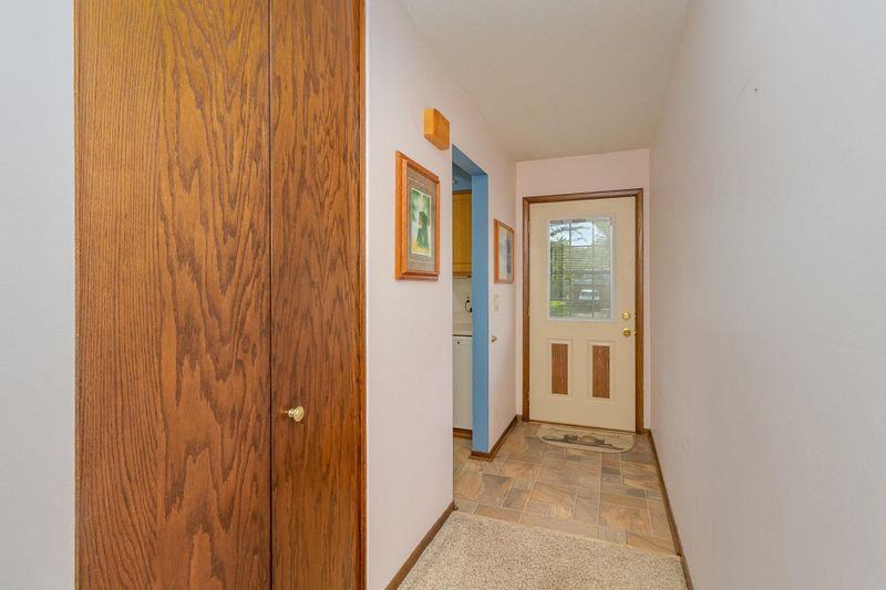 14379 Garrett Ave, Apple Valley, MN 55124
