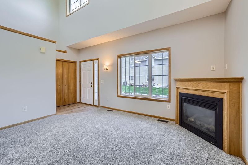 1464 128th Ln NW, Coon Rapids, MN 55448