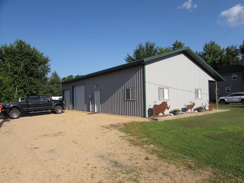 240 4th Ave S, Amboy, MN 56010