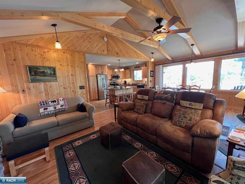 2638 Vermilion Camp Rd, Cook, MN 55723
