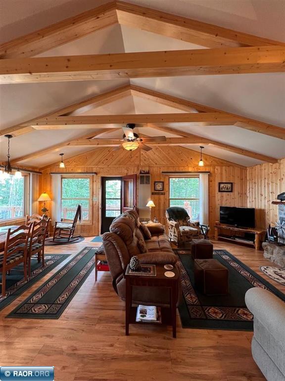 2638 Vermilion Camp Rd, Cook, MN 55723