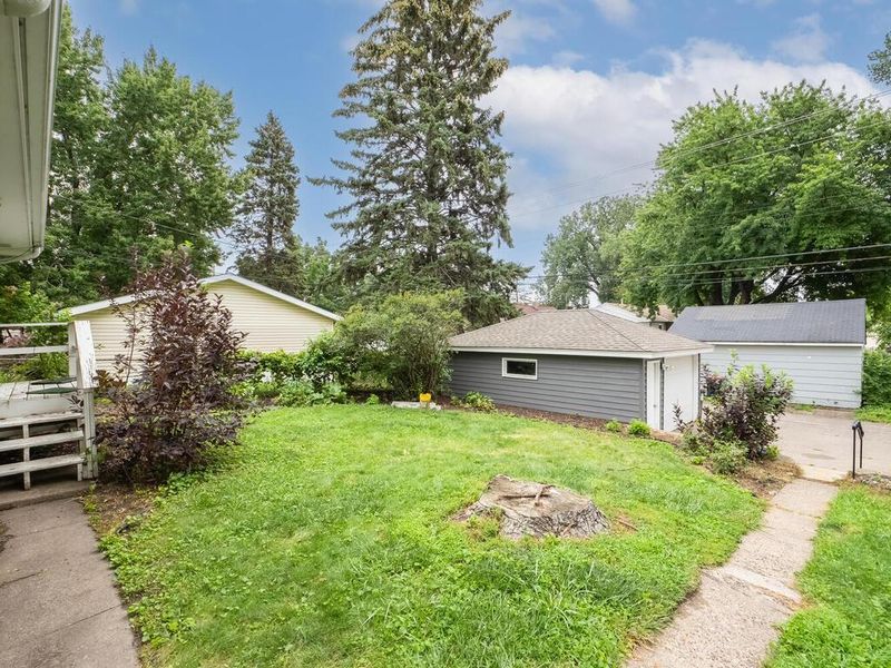 4013 Main St NE, Columbia Heights, MN 55421
