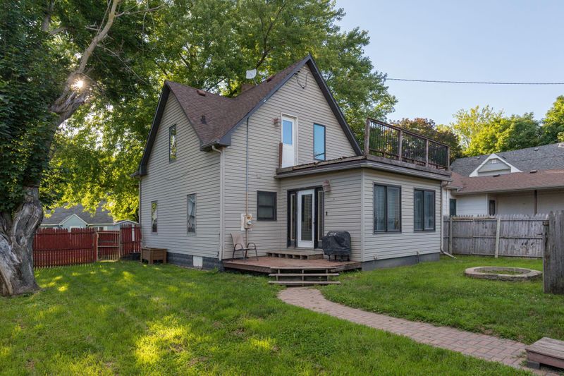 205 Summit Ave, Hanska, MN 56041