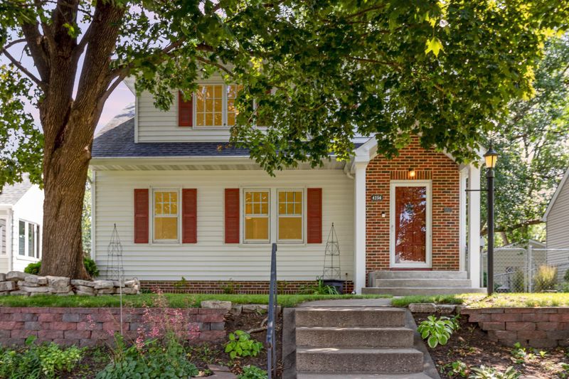 4256 Abbott Ave N, Minneapolis, MN 55422