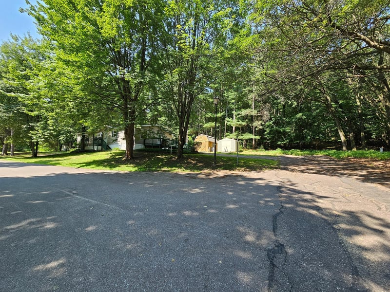 108 Oak Dr, Altoona, WI 54720