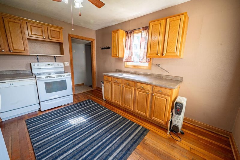W7526 W Hamlin St, Arkansaw, WI 54721