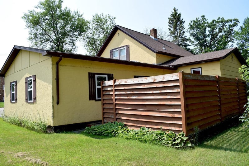107 Coolidge Ave W, Karlstad, MN 56732