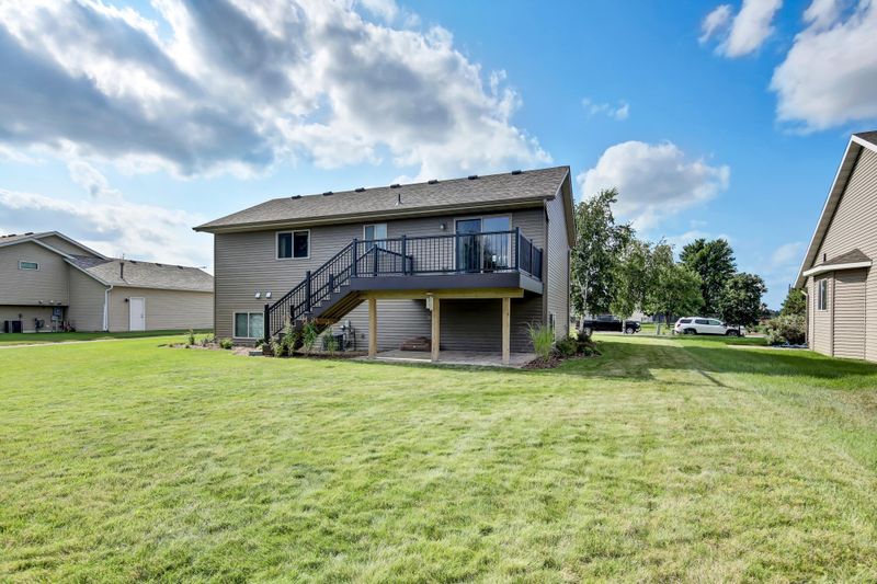 306 Jasmine Ln, Saint Joseph, MN 56374