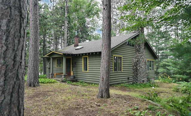 10630 Pine Point Rd, Iron River, WI 54847