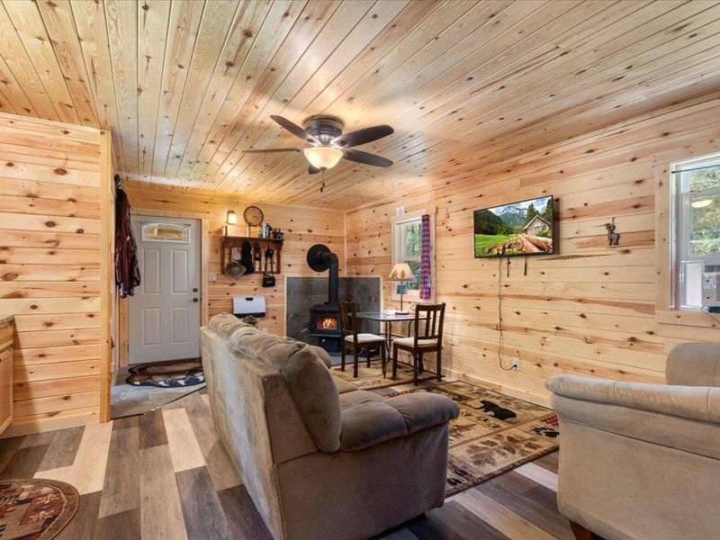 26929 Brayton Rd, Nevis, MN 56467