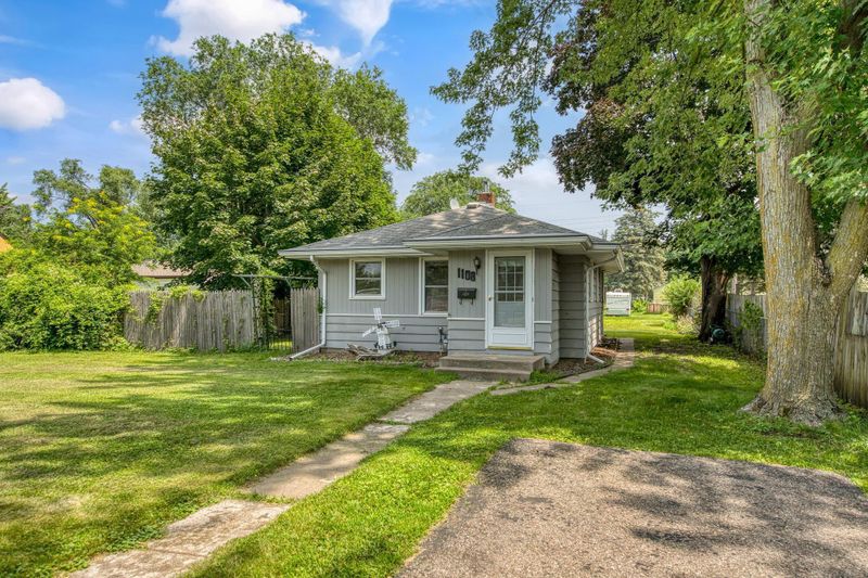 1108 Summit Ave, Saint Paul Park, MN 55071