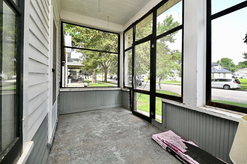 205 E Howard St, Winona, MN 55987