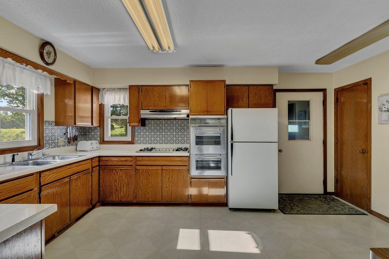 36145 130th Ave, Avon, MN 56310