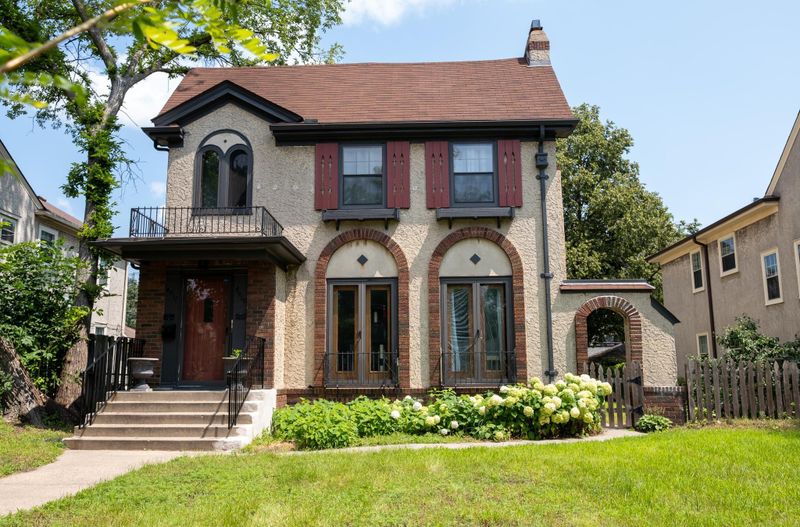 4917 Chicago Ave, Minneapolis, MN 55417