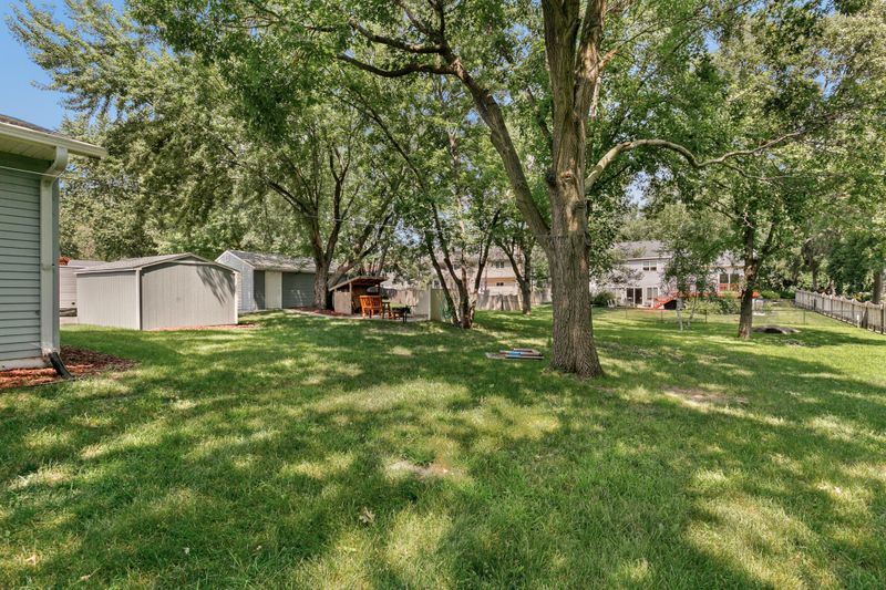 513 2 1/2 St N, Sartell, MN 56377