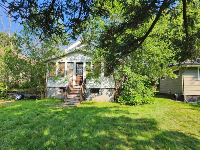 2505 W Skyline Pw, Duluth, MN 55806