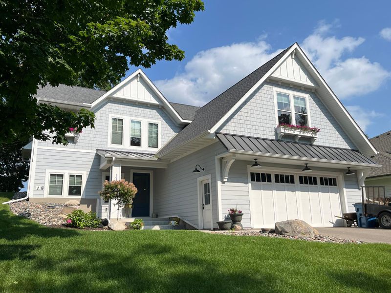 195 W Point Rd, Excelsior, MN 55331