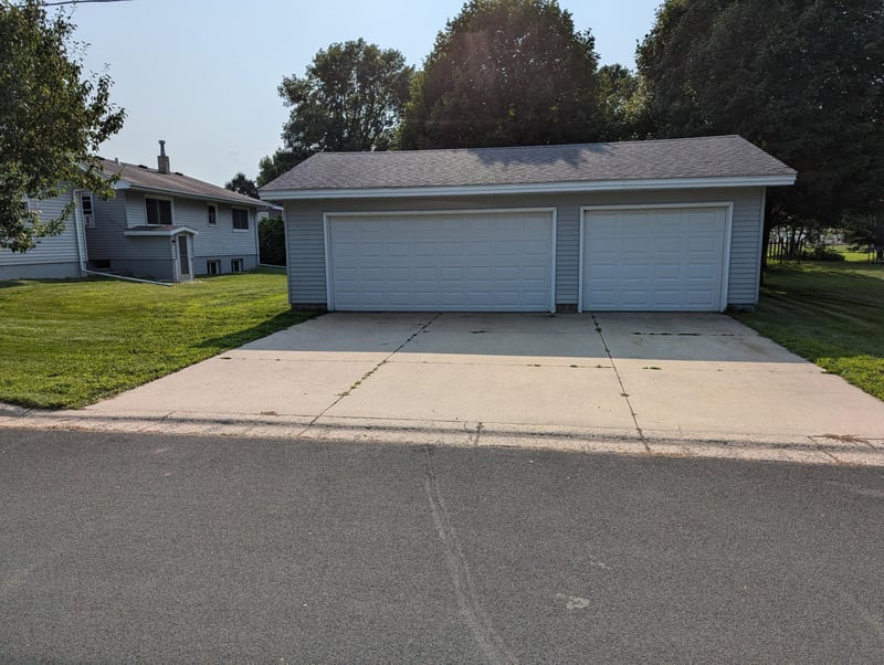 680 Broadway St E, New Germany, MN 55367
