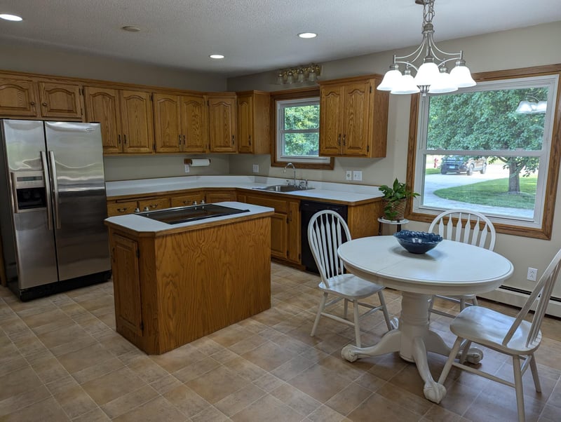 680 Broadway St E, New Germany, MN 55367