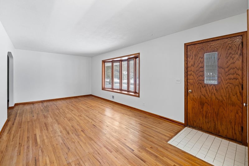 7009 Idaho Ave N, Minneapolis, MN 55428