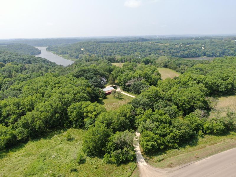 218 White Bridge Rd NE, Rochester, MN 55906