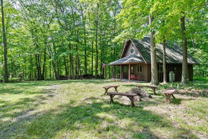 325 260th Ave, Cumberland, WI 54829