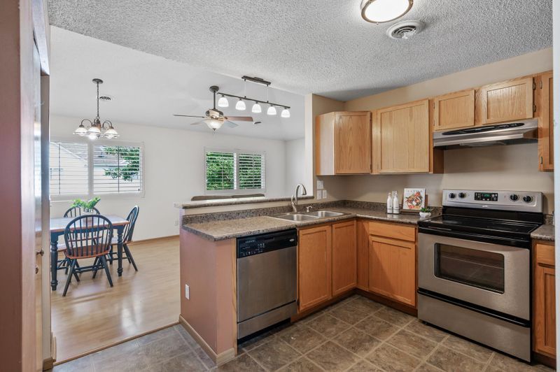13028 Durum Ct, Eden Prairie, MN 55347