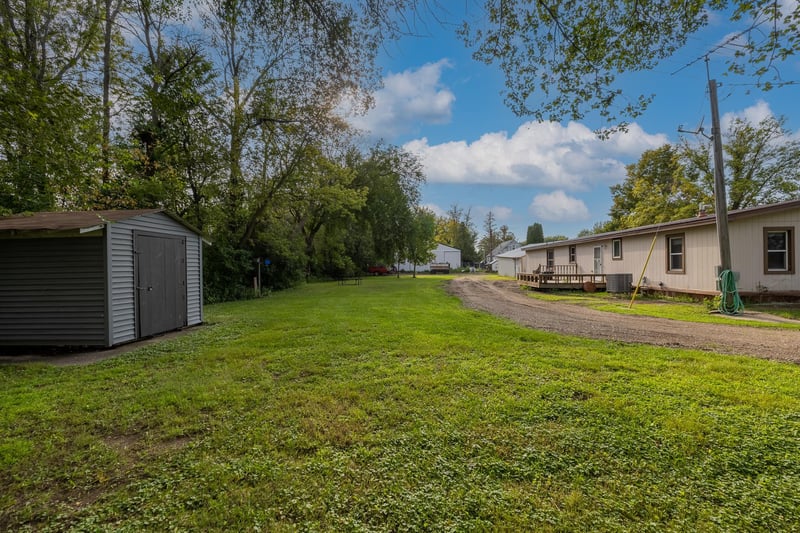 4488 5th St, New Auburn, MN 55366