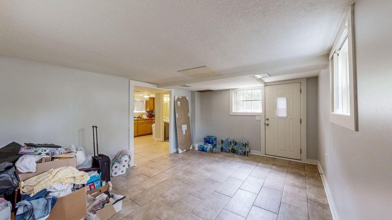 620 2nd Ave NW, Rochester, MN 55901