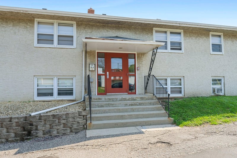 237 Bernard St, West Saint Paul, MN 55118