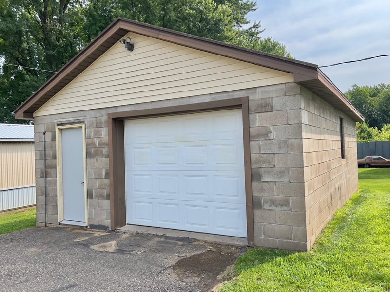 S7835 N Rodell Rd, Augusta, WI 54722
