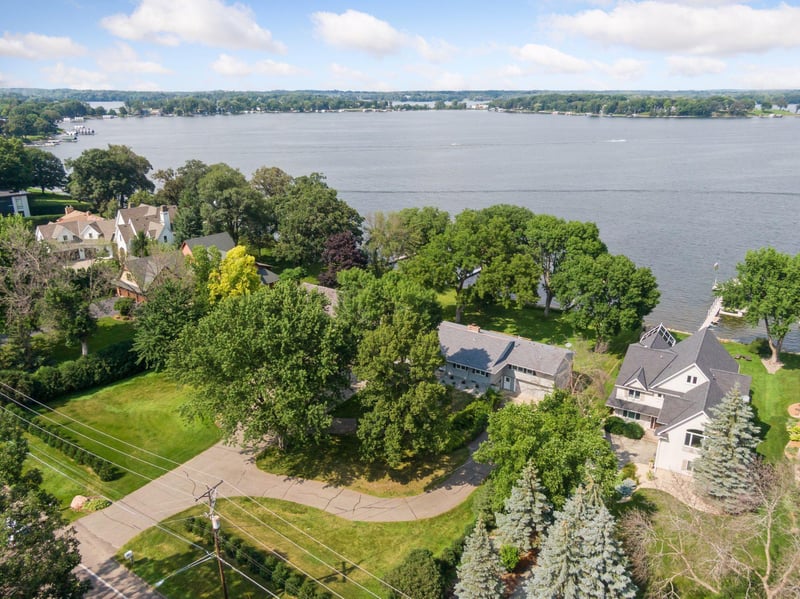 214X Shadywood Rd, Wayzata, MN 55391
