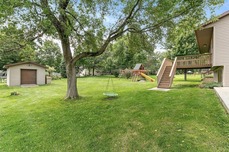 521 Ptarmigan Ln, Rockville, MN 56369