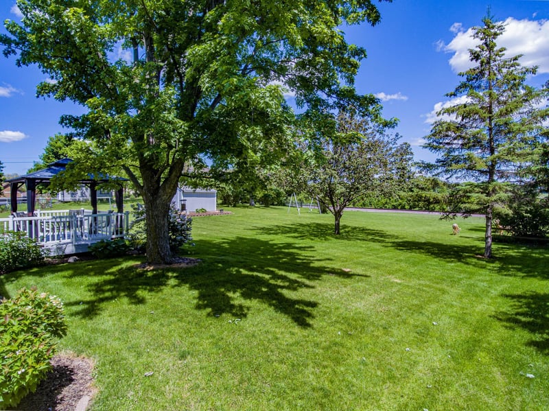 141 Jacob St, Hamburg, MN 55339