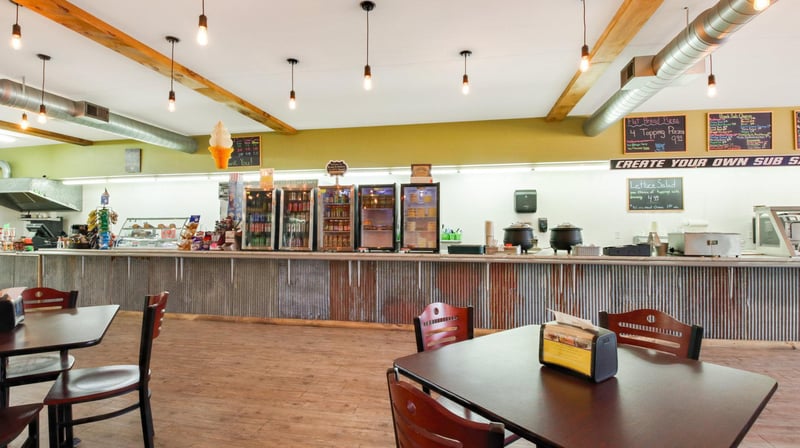 909 W Main St, Cameron, WI 54822
