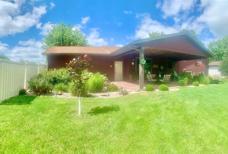 303 Reno Ave N, Canby, MN 56220