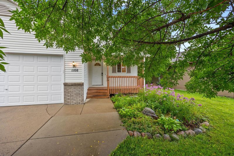 1108 Bluebill Blvd, Buffalo, MN 55313
