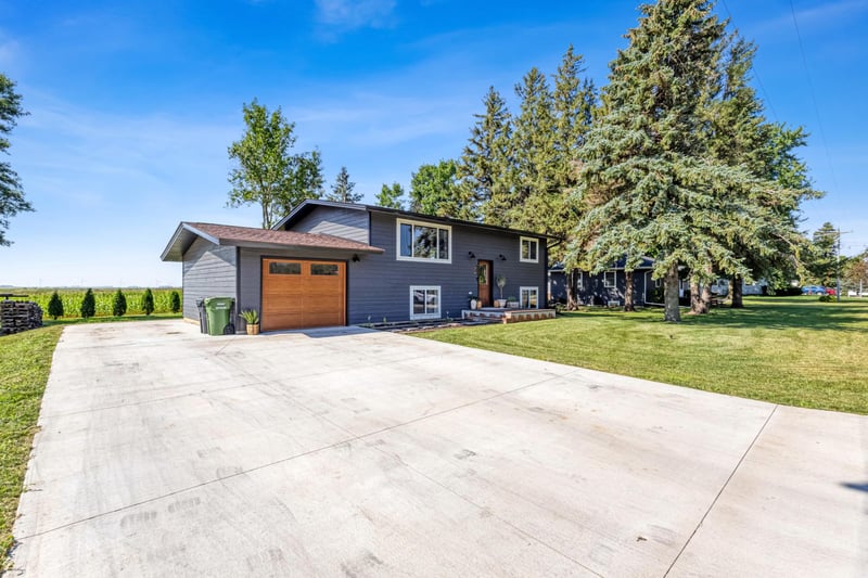 610 6th Ave, Round Lake, MN 56167